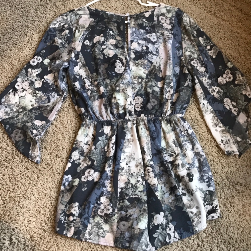 Illa Illa Romper - Picture 2 of 3